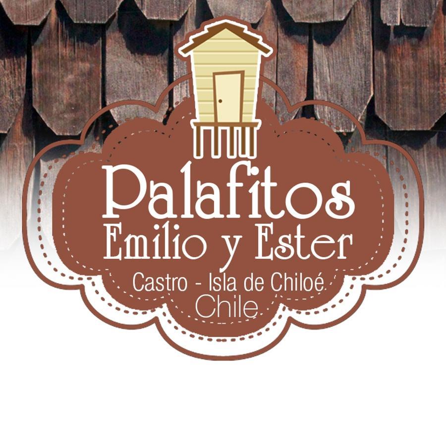 Palafitos Emilio Y Ester Castro Exterior photo